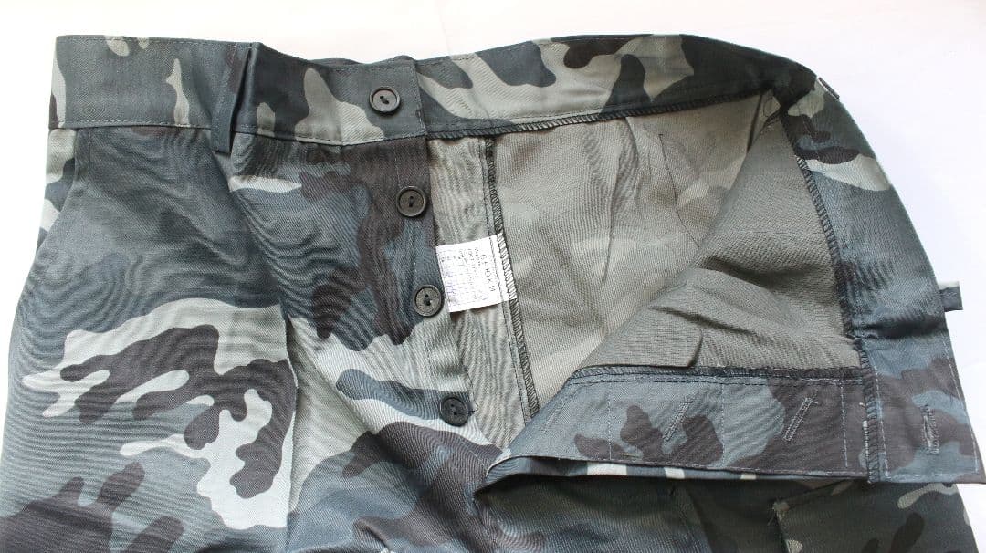 ロシア軍 実物 内務省 Город 都市迷彩 戦闘服 48-4 - メルカリ