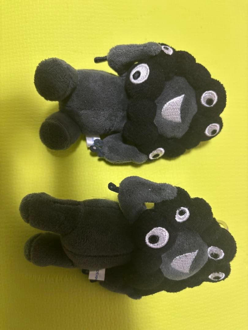 ☆黒ミャクミャク(立ち・座りセット) - メルカリ