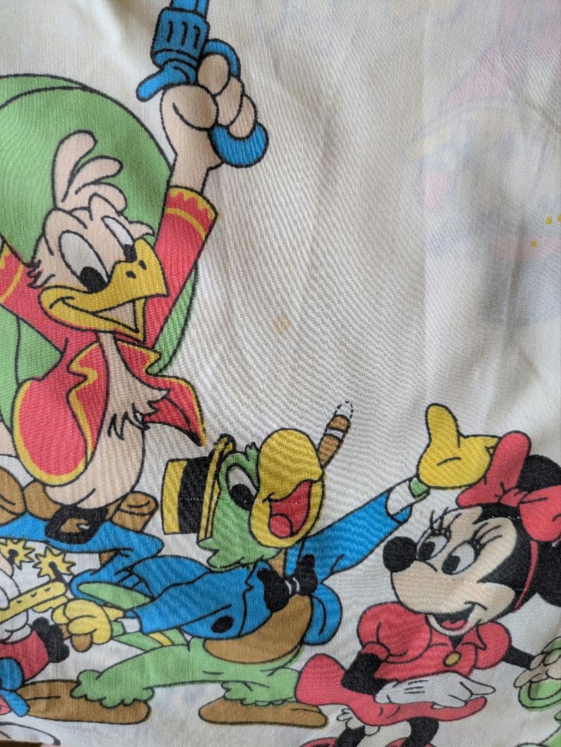 ディズニービンテージシーツ パレード　大判１枚