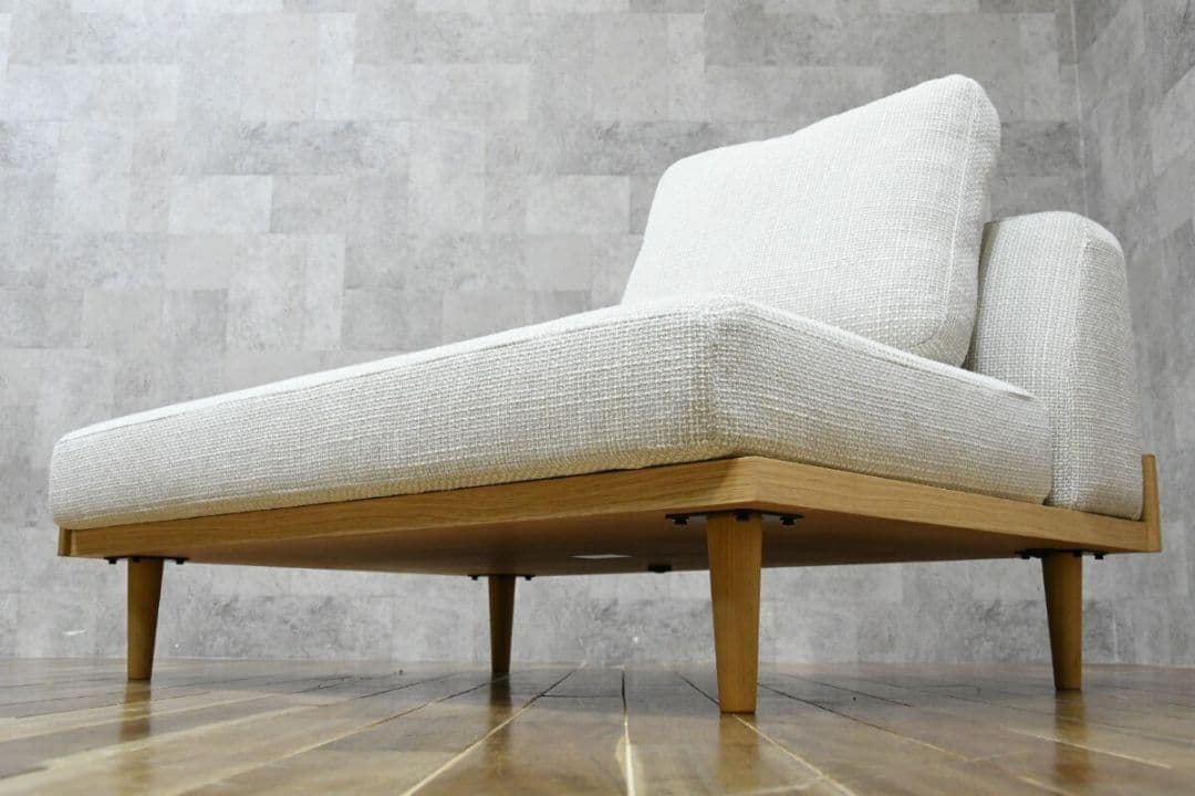 4BK13 短期展示品 ウニコ ノルア 2人掛けソファ オーク材 モダン 椅子