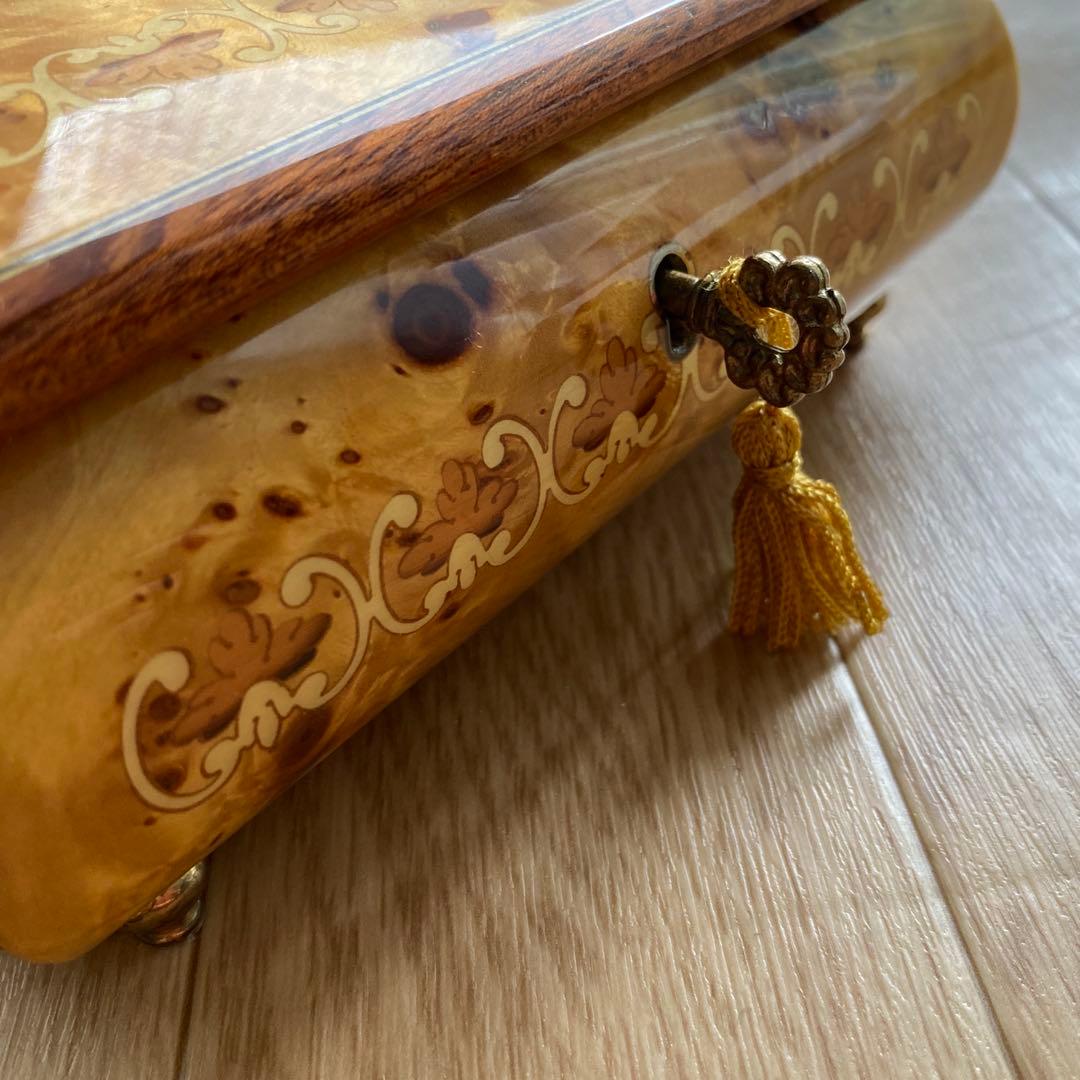 手巻きオルゴール イタリア製　アンティーク