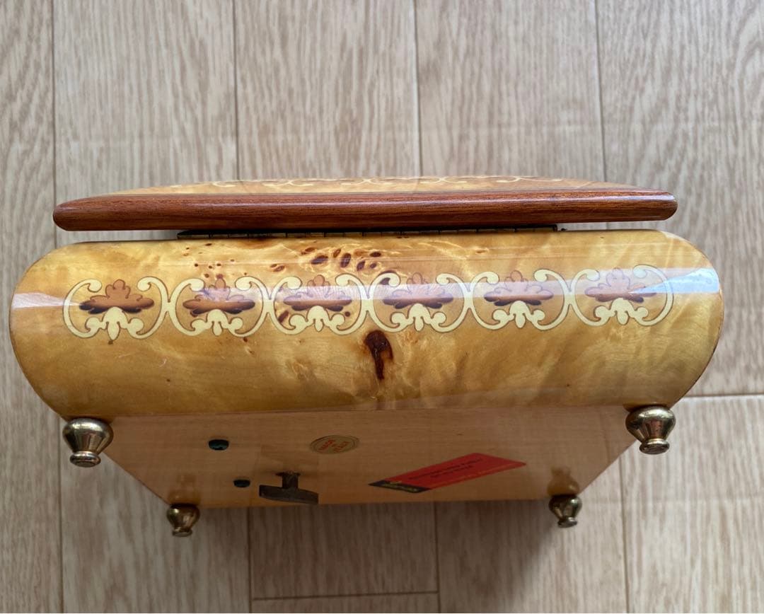 手巻きオルゴール イタリア製　アンティーク