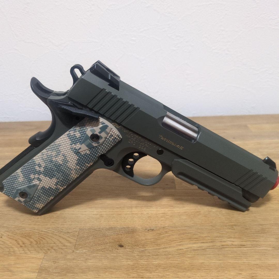 ガスガン　東京マルイ　FOLIAGE WARRIOR 迷彩グリーン