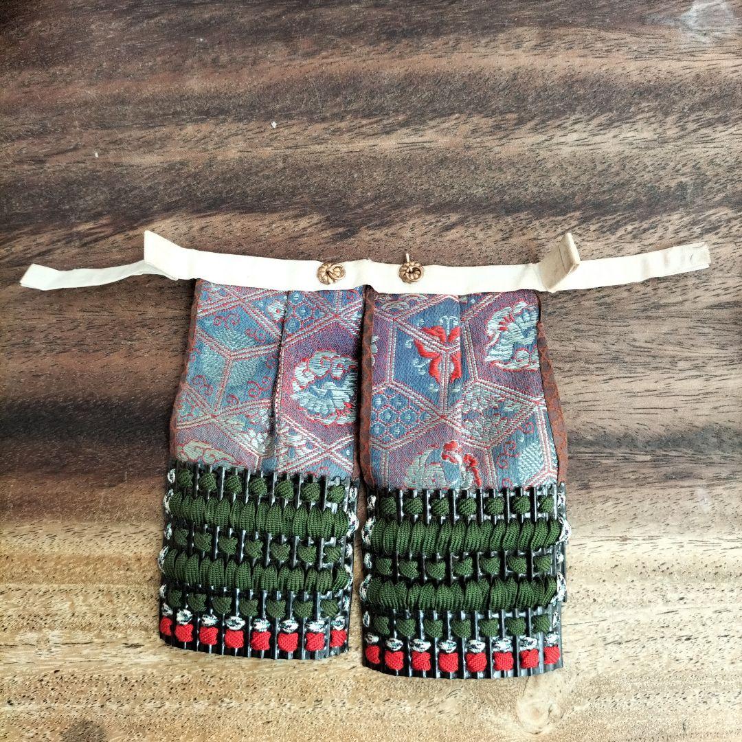 鎧兜　赤　蜻蛉　　箱有