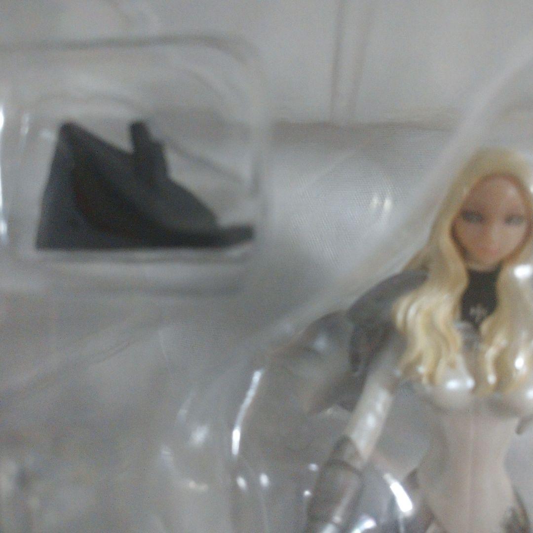 クレイモア 連載3周年記念 微笑みのテレサ フィギュア - メルカリ