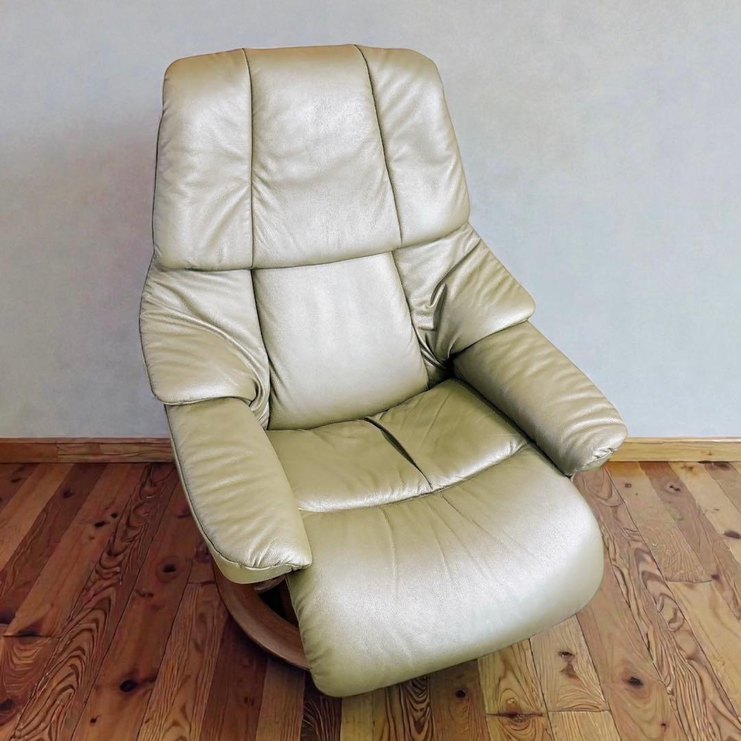 【1/2】2024年12月製 ストレスレス レノ Mサイズ 本体（オットマン別売