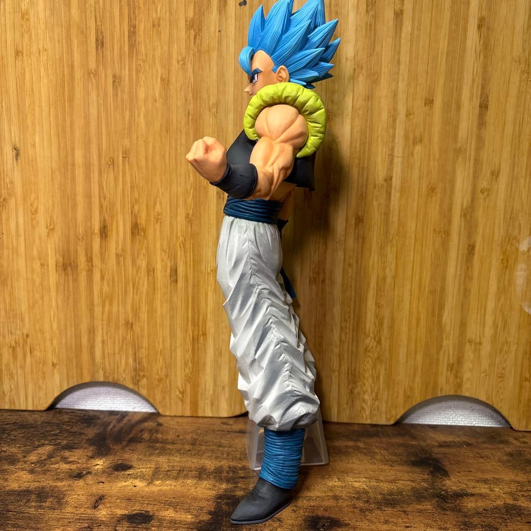 ドラゴンボール ゴジータブルー　エクストリームサイヤン　フィギュア