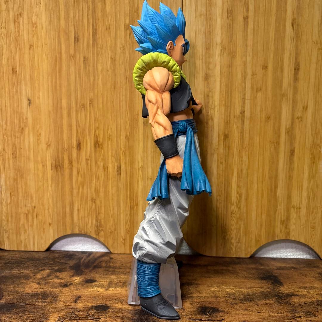 ドラゴンボール ゴジータブルー　エクストリームサイヤン　フィギュア