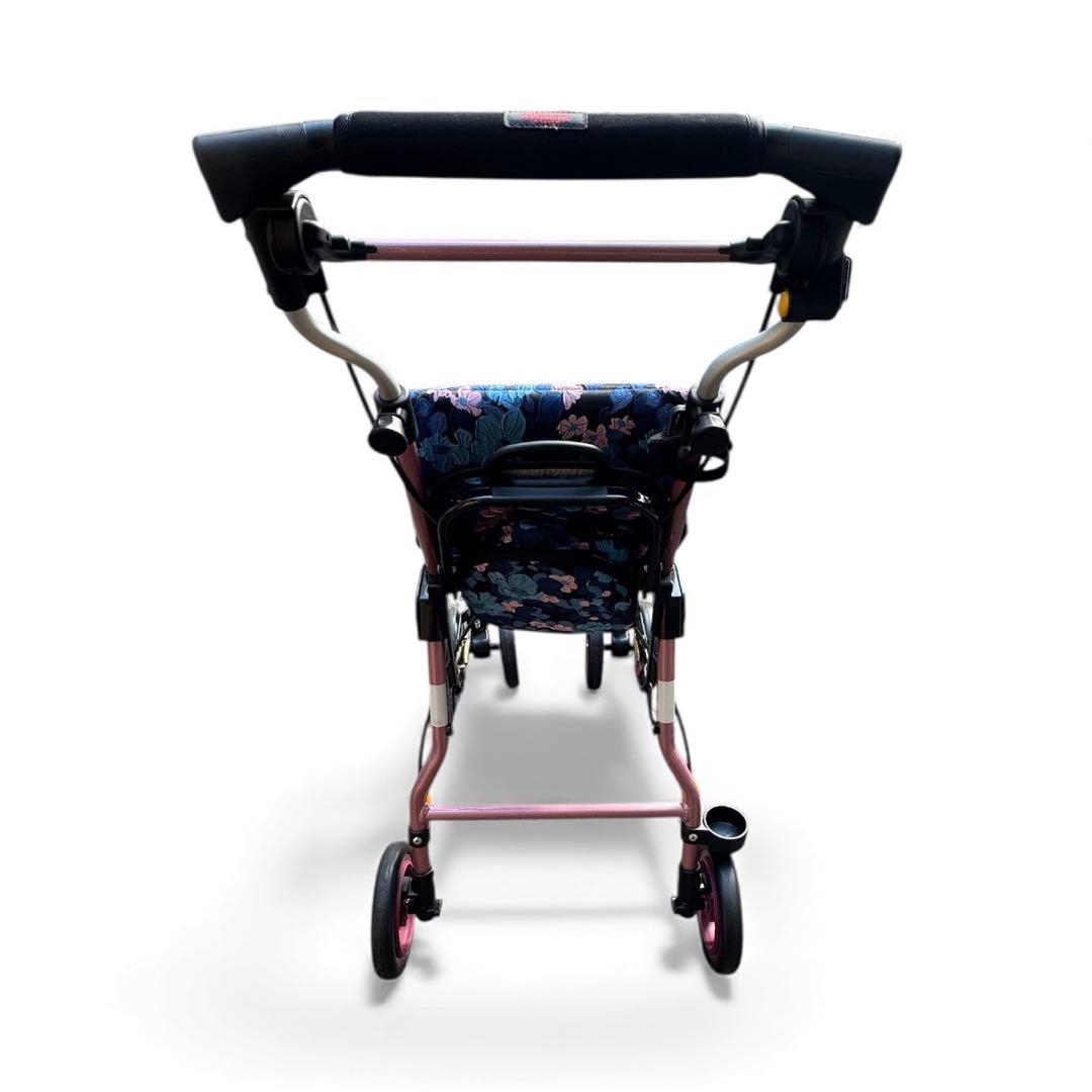 美品　ウィズワン　ライトステップ　タイニーＷヌーボー　レガロ　シルバーカー