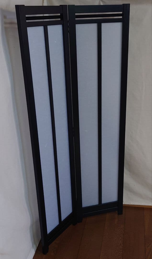 コーナにも２連屏風　2枚式衝立　アクリル板（和紙柄）使用　ブラックフレーム屏風