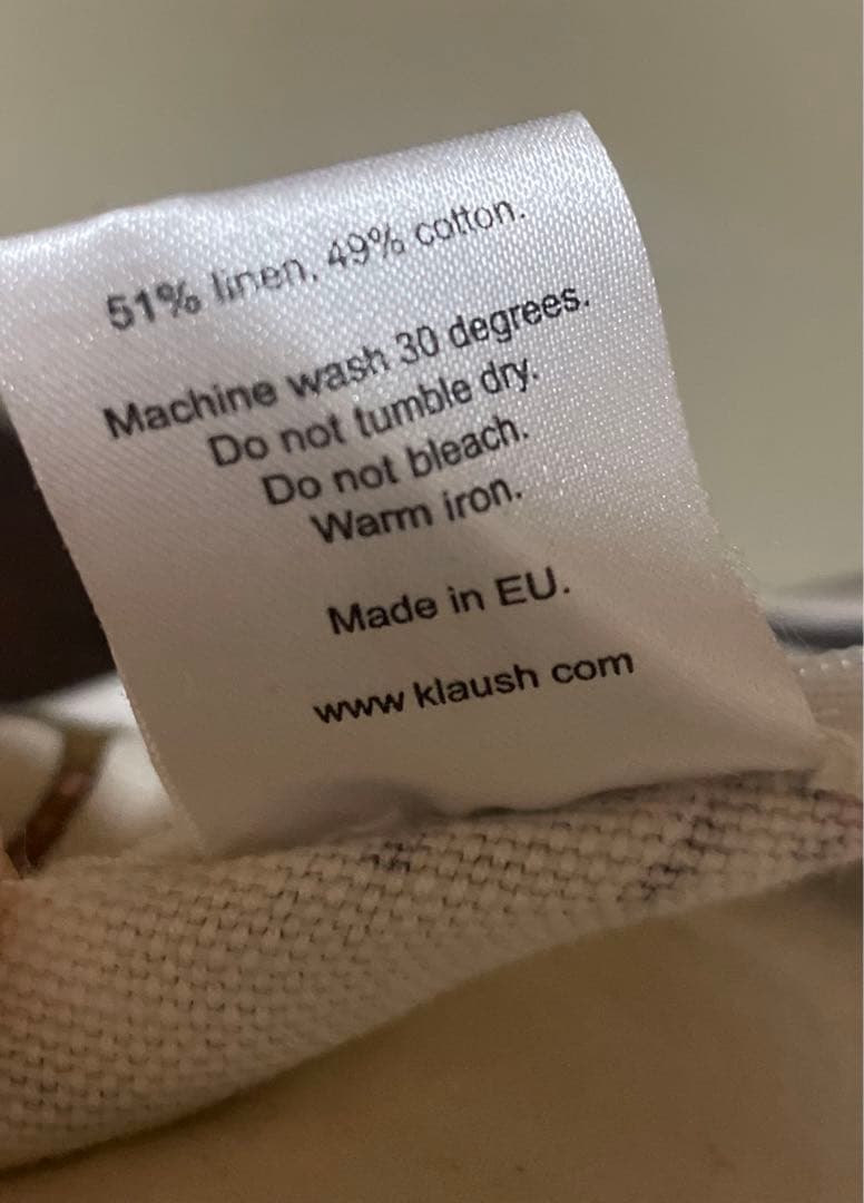 猫と植物のアートクッションカバー