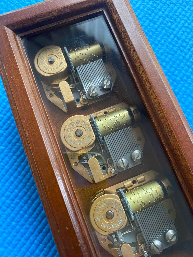 JOBIN OF SWIZERLAND オルゴール　３曲入　スイス製