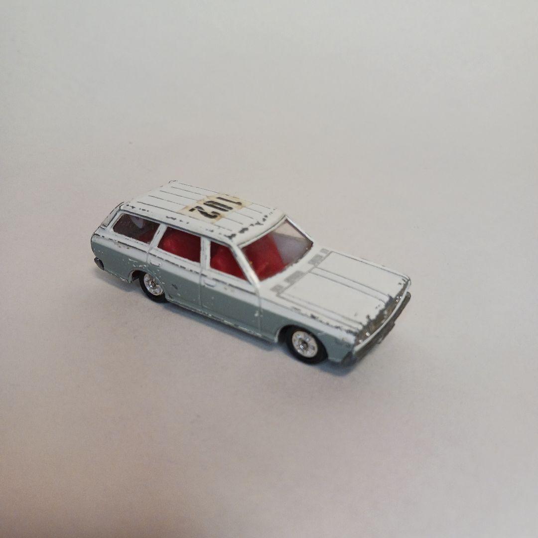 トミカ☆No.47 102 日産 セドリック ワゴン 連絡車 日本航空 - メルカリ