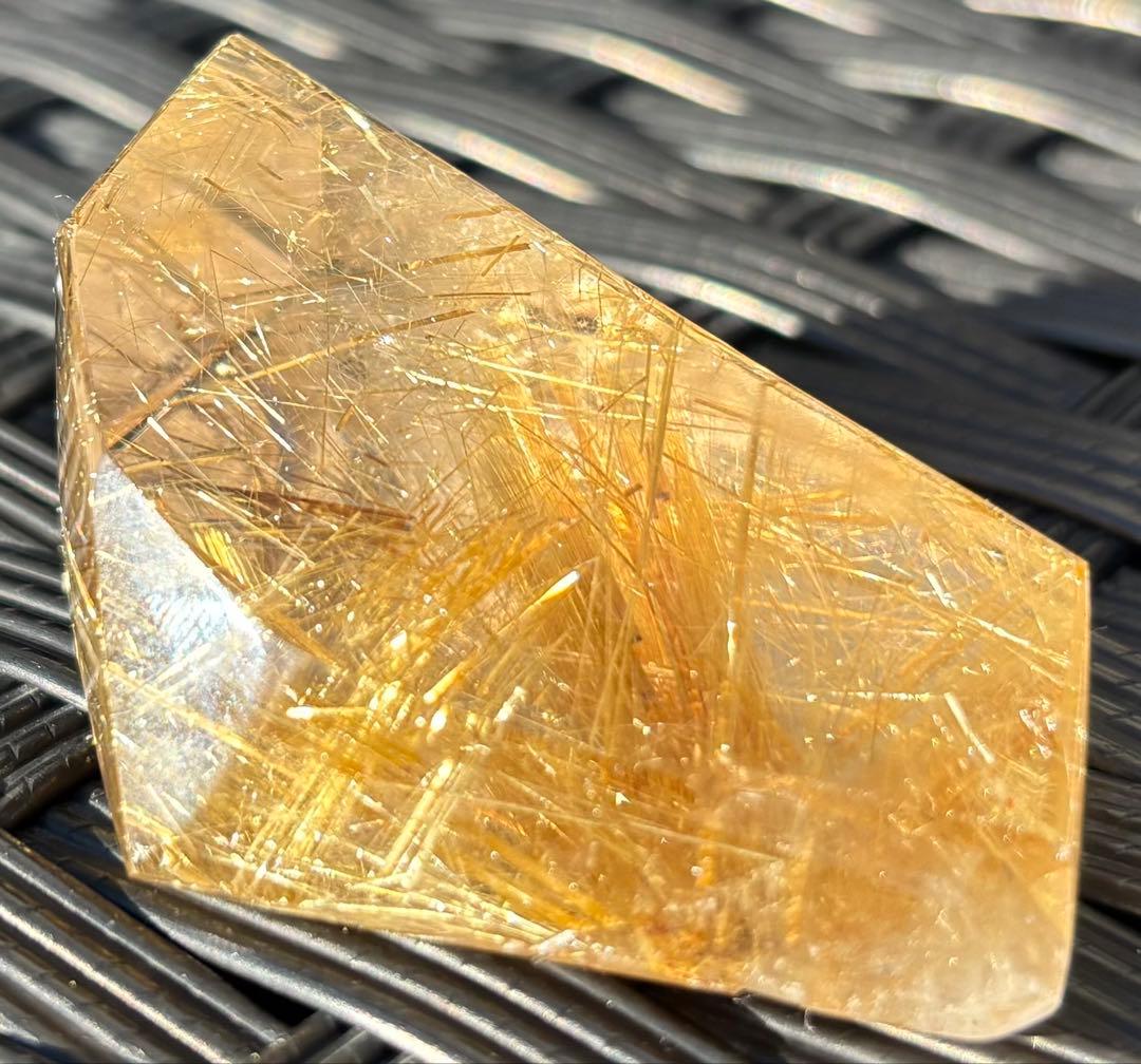 【天然石】ゴールドルチルクウォーツ①