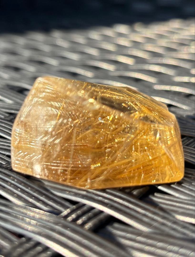 【天然石】ゴールドルチルクウォーツ①