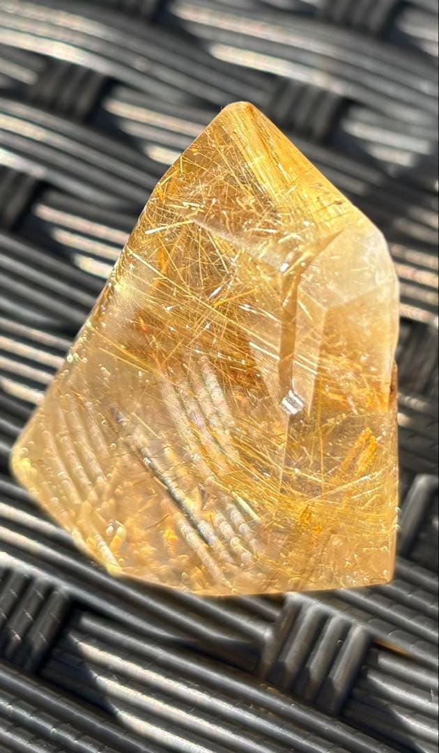 【天然石】ゴールドルチルクウォーツ①