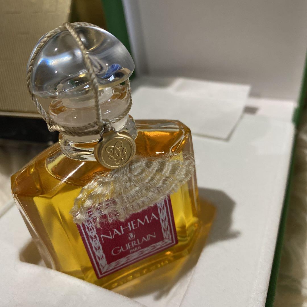 ゲラン❤️PARFUM❤️NAEMA❤️ナエマ❤️廃盤❤️未開封未使用❤️激レア❤️