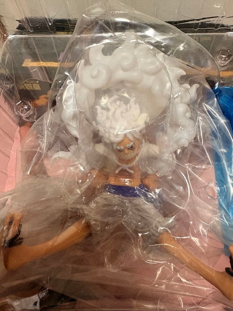 一番くじ ワンピース 新四皇 コンプリートセット（専用台座付き）