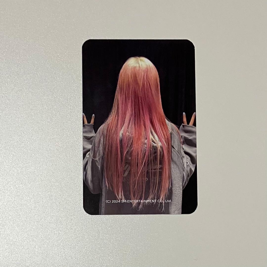 aespa ジゼル Whiplash MD ポップアップ フーディー トレカ