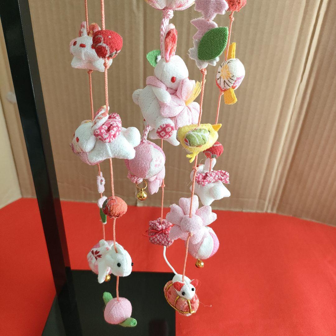 ひな祭り飾り カラフルな布製　　　(こつぶうさぎ　特小)スタンド付き