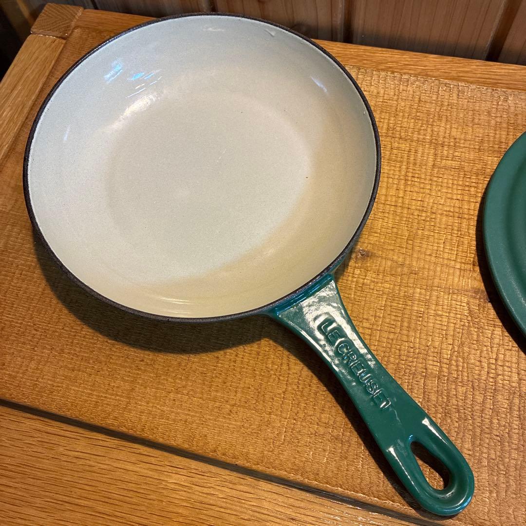 ル・クルーゼ　　レア