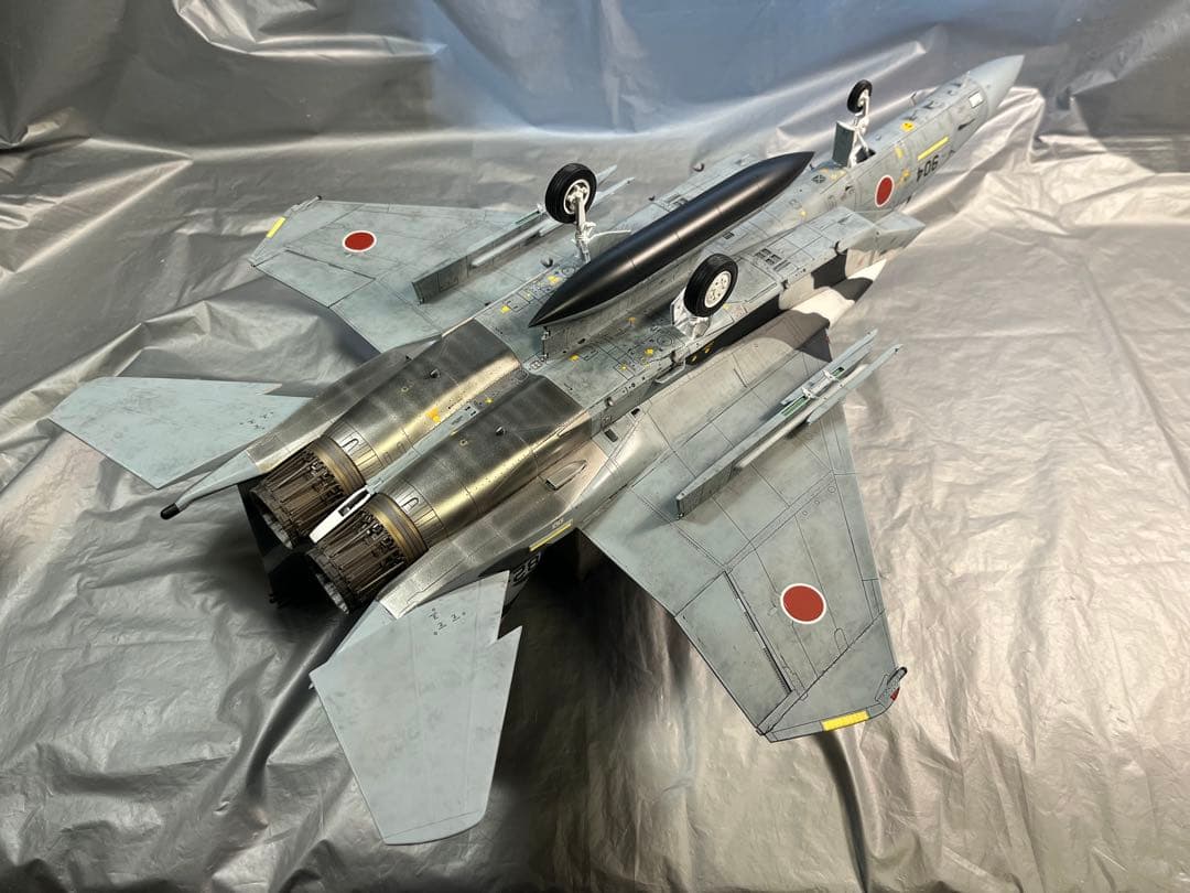 完成品 1/32 タミヤ F-15J ブラック/ホワイト アグレッサー904号機