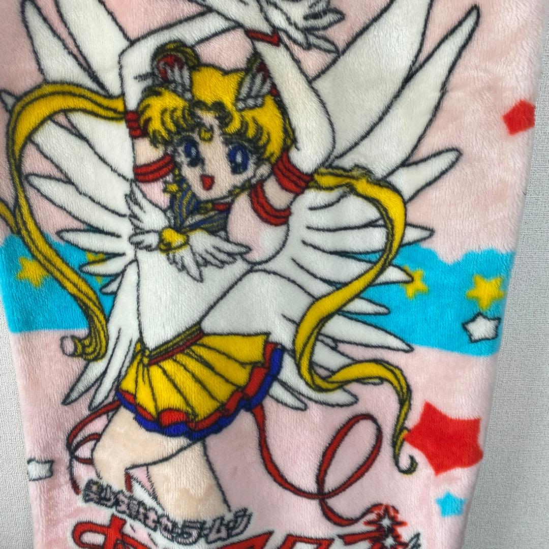セーラームーン 着る毛布 ピンク - メルカリ