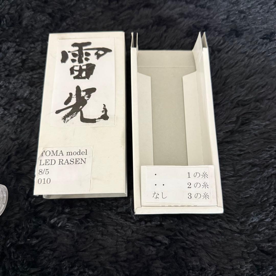 レア 三味線 糸巻き アクリル LED 螺旋 ねじれ 和楽器 弦楽器