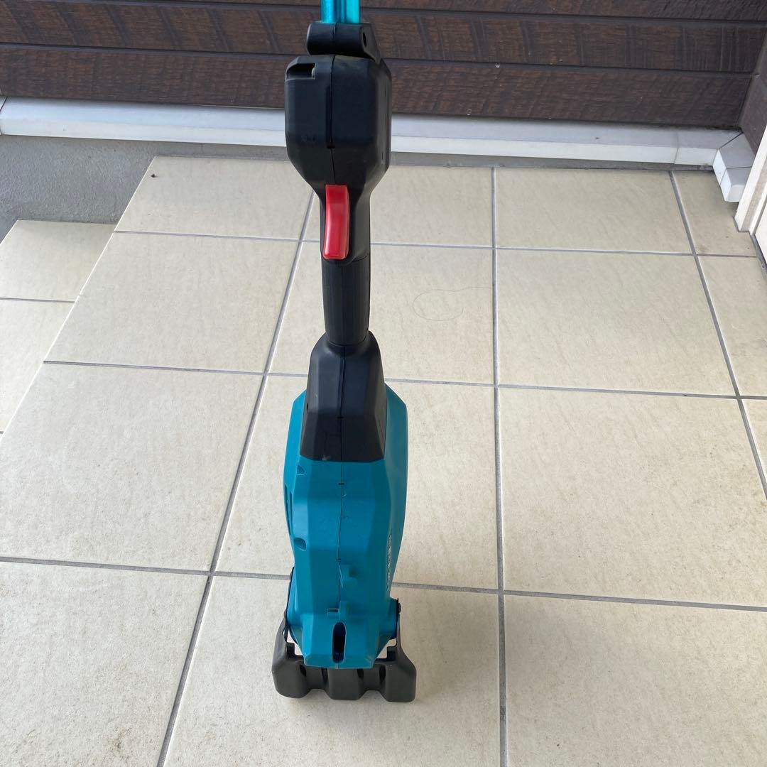 MAKITA マキタ　草刈機