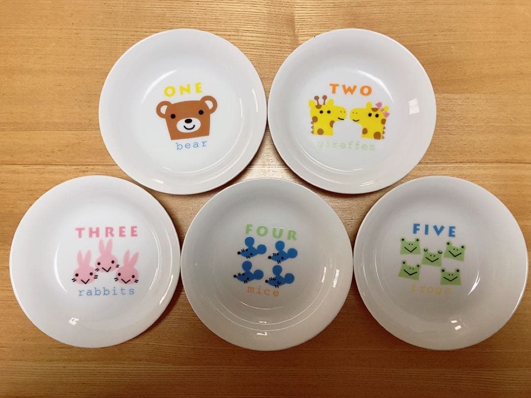 アニマル柄皿5枚+リラックマガラスコップ3個+女児用湯呑み茶碗 - メルカリ