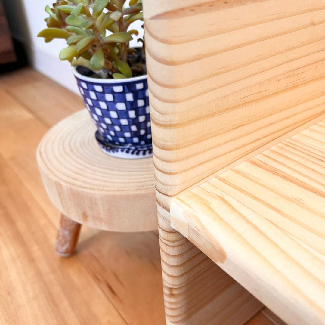 【すべての角が丸い】プレゼント 木製子供椅子　パイン材　変化椅子　キッズチェア