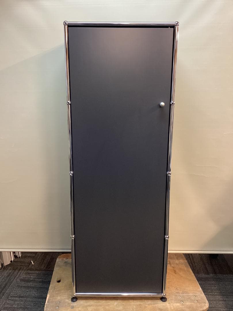 USMハラー ロッカー キャビネット アントラサイト 扉 高さ144cm - メルカリ