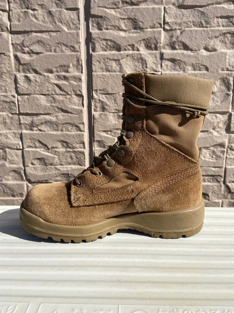 海兵隊エンブレム付きミリタリーブーツ