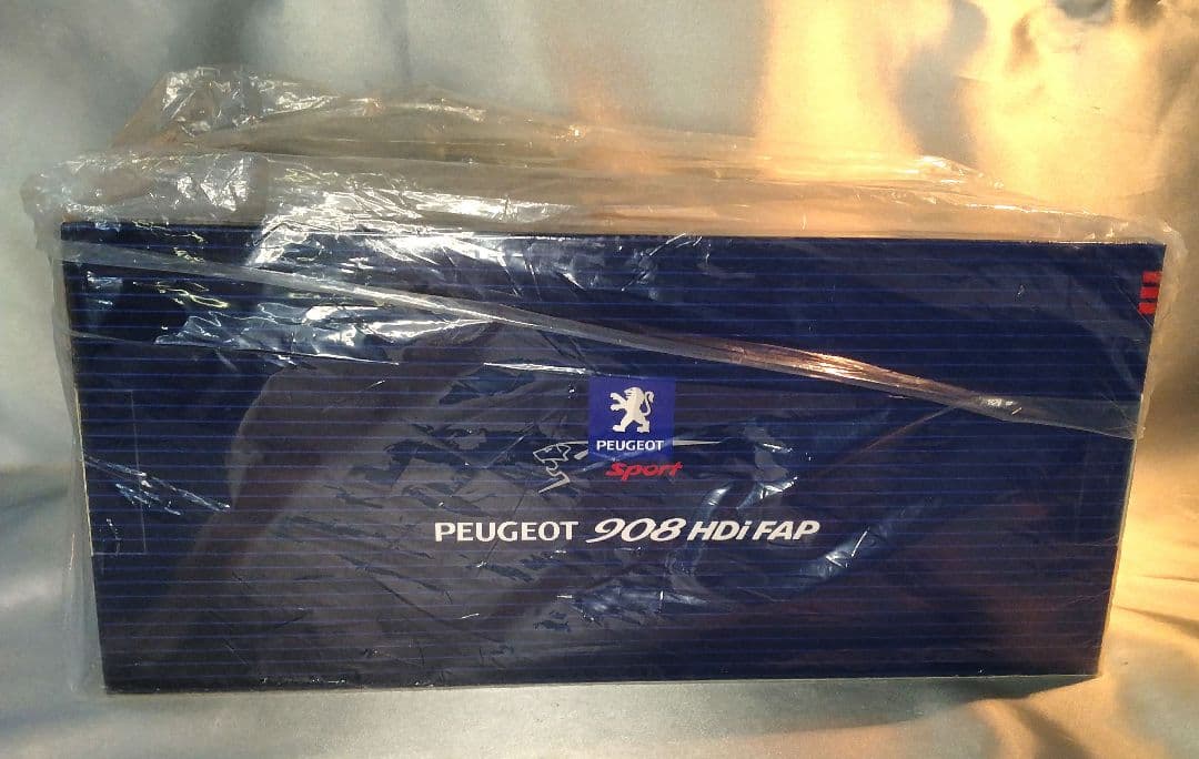 ノレブ プジョー 908 HDi FAP 2009 #8 1/18 ミニカー