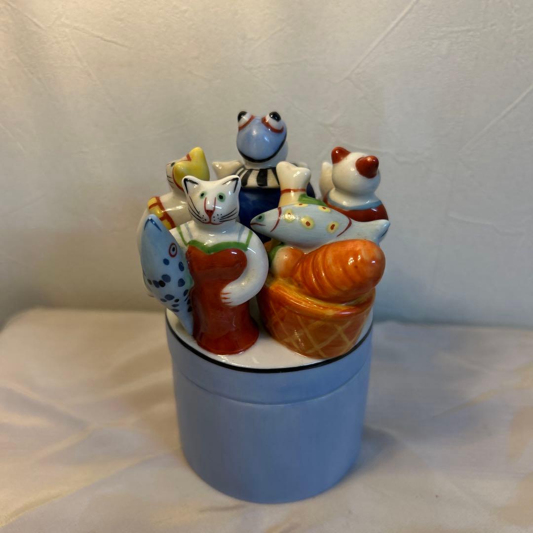 Villeroy＆Boch 猫の小物入れ