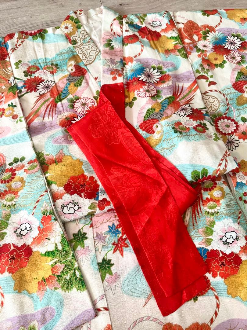 七五三 7歳 四つ身着物 レトロ柄 牡丹 鶴 金彩 美品