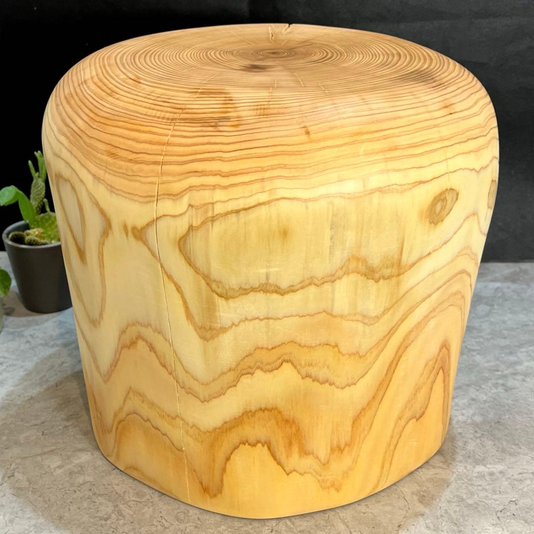 1073 切り株　丸太　スツール　丸太椅子　チェア　ディスプレイ台　インテリア