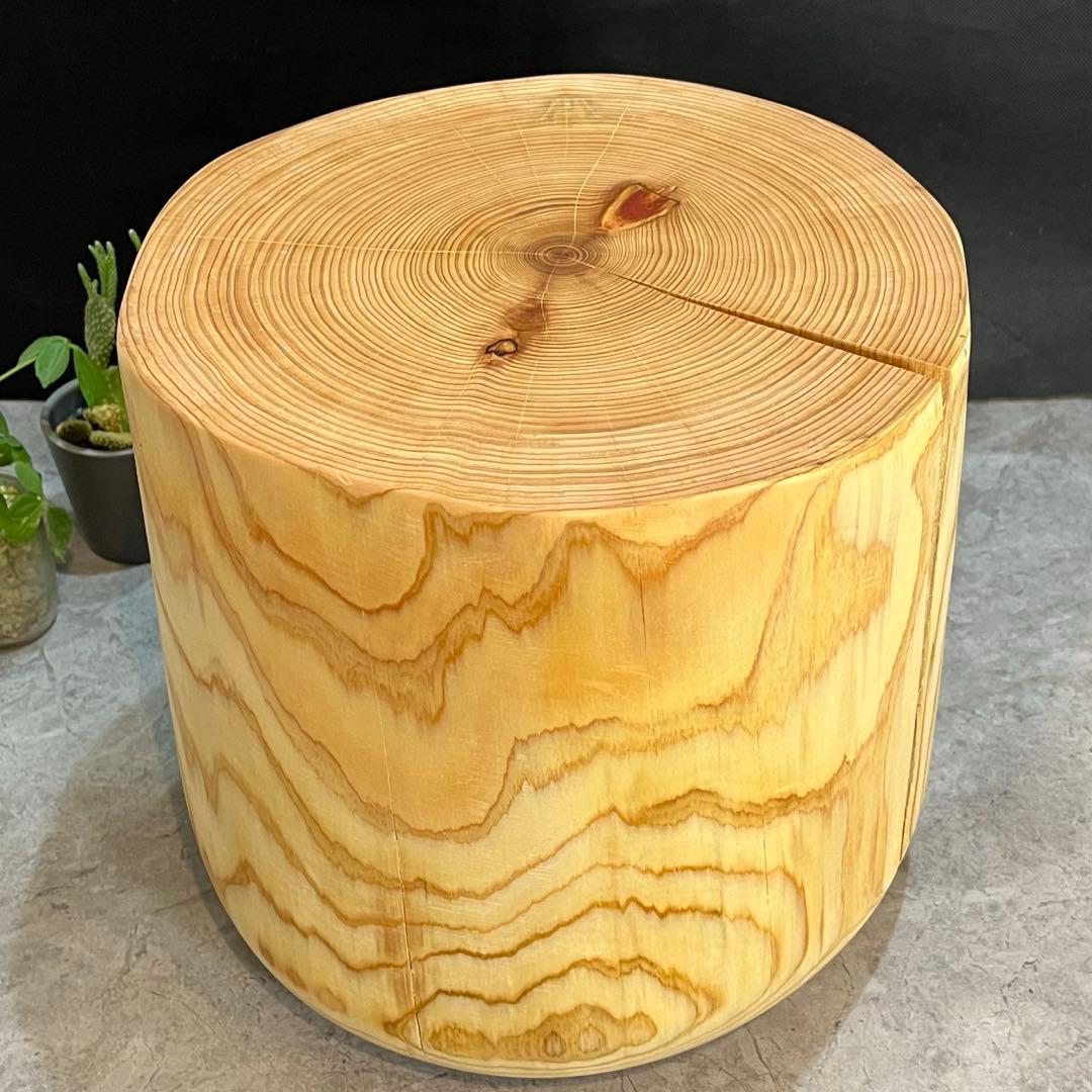 1073 切り株　丸太　スツール　丸太椅子　チェア　ディスプレイ台　インテリア