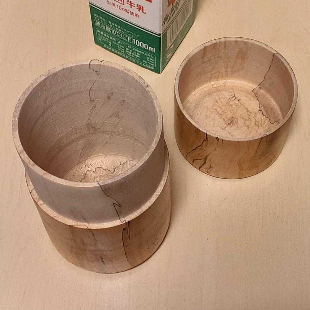 小物入れ 栃(トチ) 幅10.1cm 高17.1cm 筒形 茶筒型 超銘木