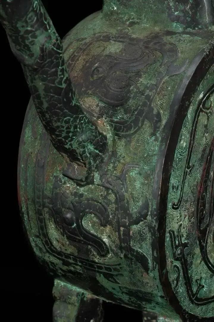 中国古玩 西周〜春秋時代 青銅水注 水器 龍紋鷲蓋青銅器 共箱付 古美術