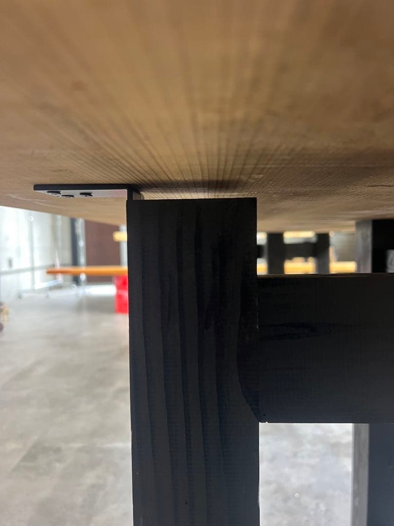 杉の赤み一枚板