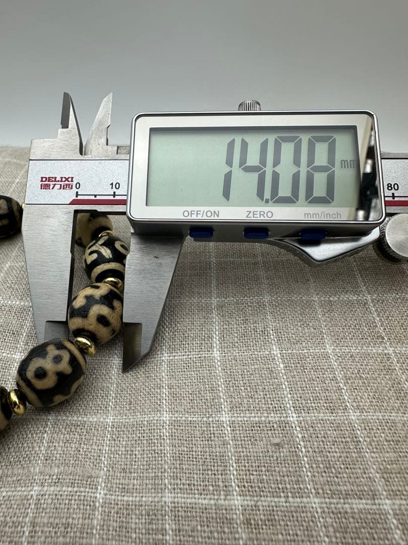 ☆天然石☆ 蔵伝 チベット 多宝天珠 古美術品 收藏品 古い油氧化天珠の