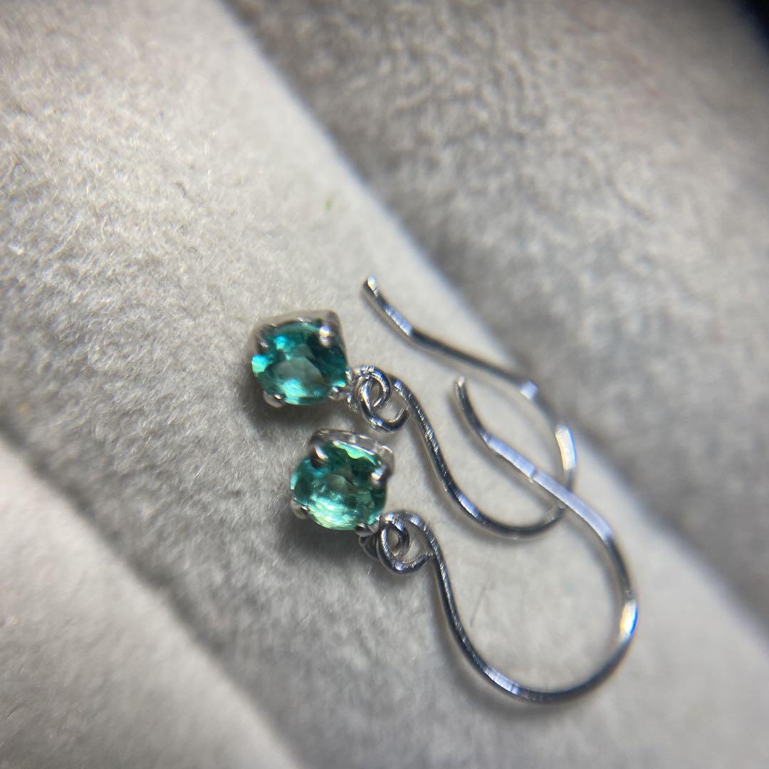 天然エメラルド　K18WG ピアス　最終値下げ