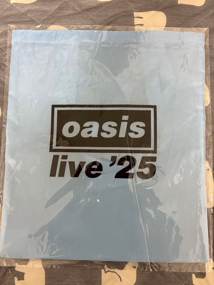 新品！oasis Live'25日本公演限定エコバッグ水色 - メルカリ