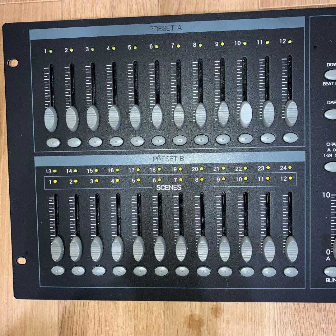 ステージエボリューション SCENESETTER DMXコントローラー