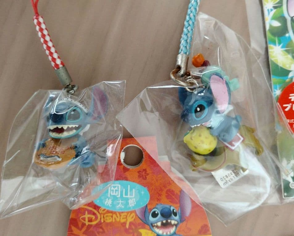 スティッチ　ご当地ストラップ　１１個セット