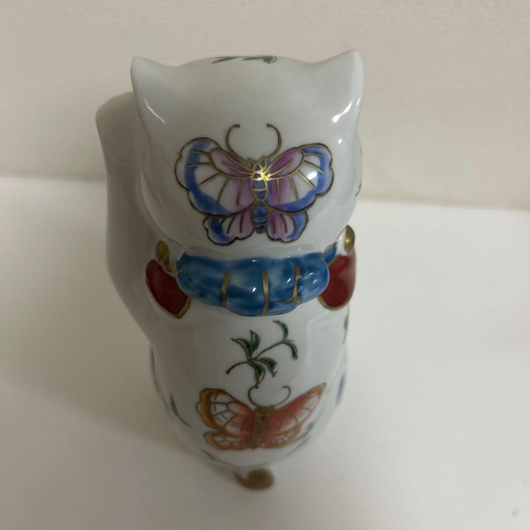 美品　伊万里　招き猫　手描き　花と蝶　商売繁盛　良縁