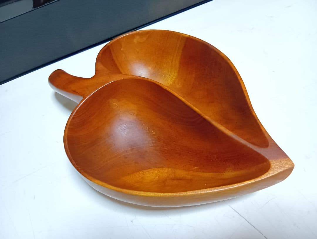北欧モダン　ビンテージ　チーク　無垢材　カービング　トレイ　ボール　小物入れ