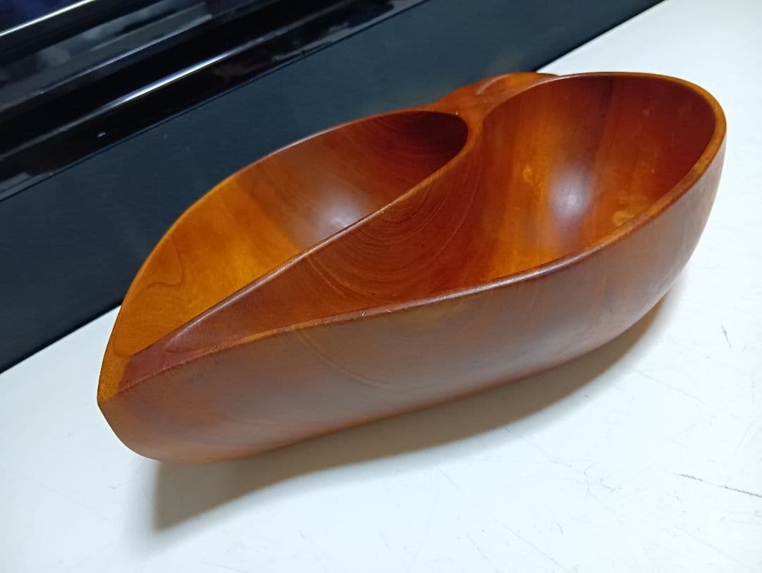 北欧モダン　ビンテージ　チーク　無垢材　カービング　トレイ　ボール　小物入れ