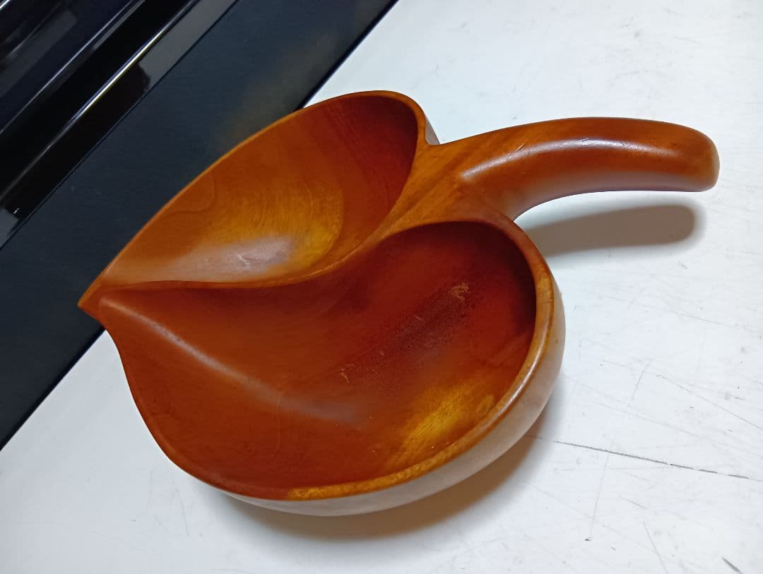 北欧モダン　ビンテージ　チーク　無垢材　カービング　トレイ　ボール　小物入れ